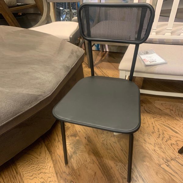 Metal Magnolia Home Chair Black $94