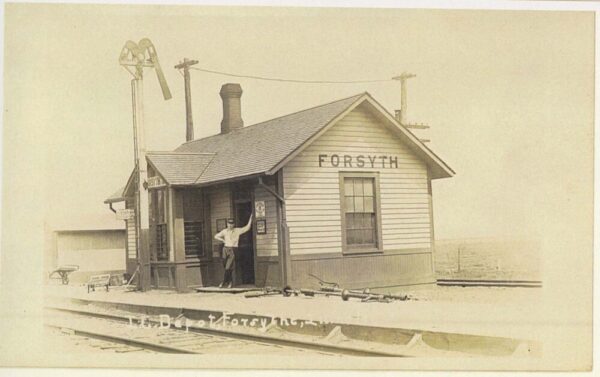 black and white photo of Forsyth Central Depot